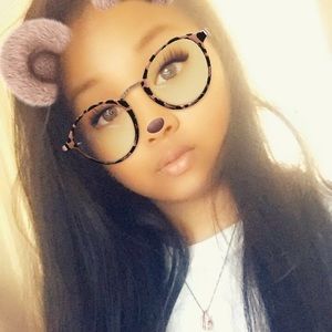 Meet your Posher, Kristina